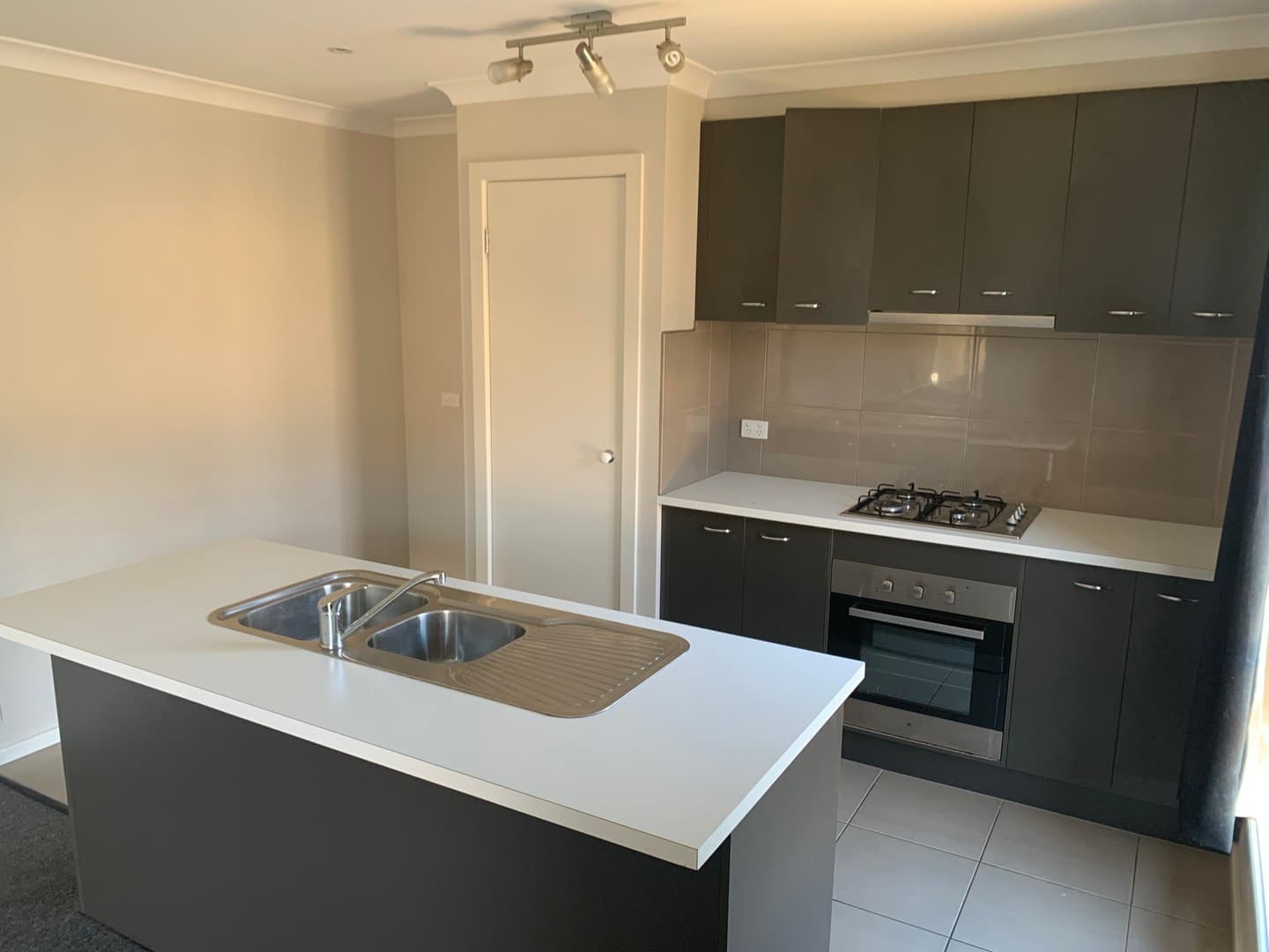 12 Wickham StreetWyndham Vale, VIC 3024  - Leased, Wyndham Vale - Thumbnail 5