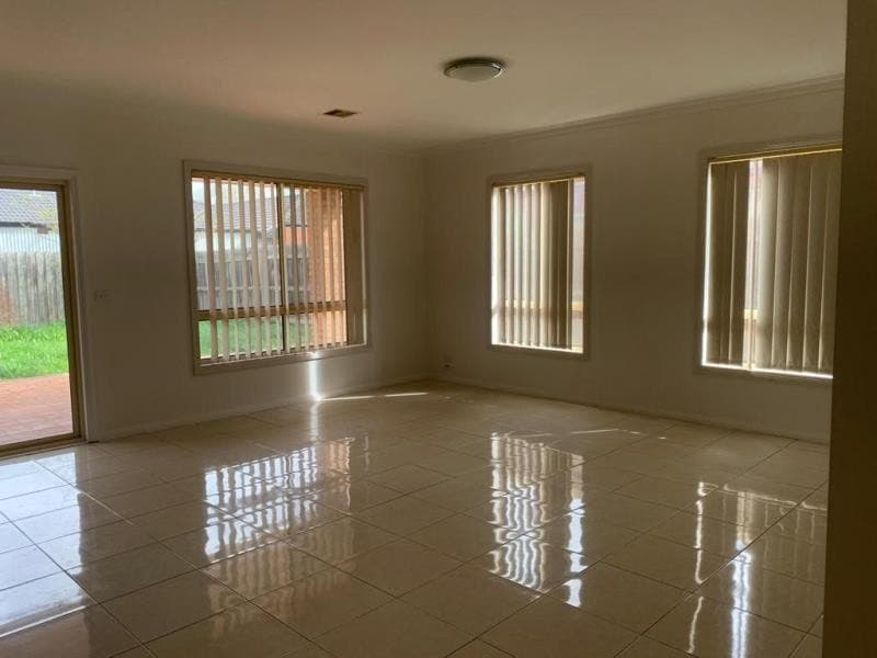 3 Glenview StreetRoxburgh Park, VIC 3064  - Leased, Roxburgh Park - Thumbnail 7