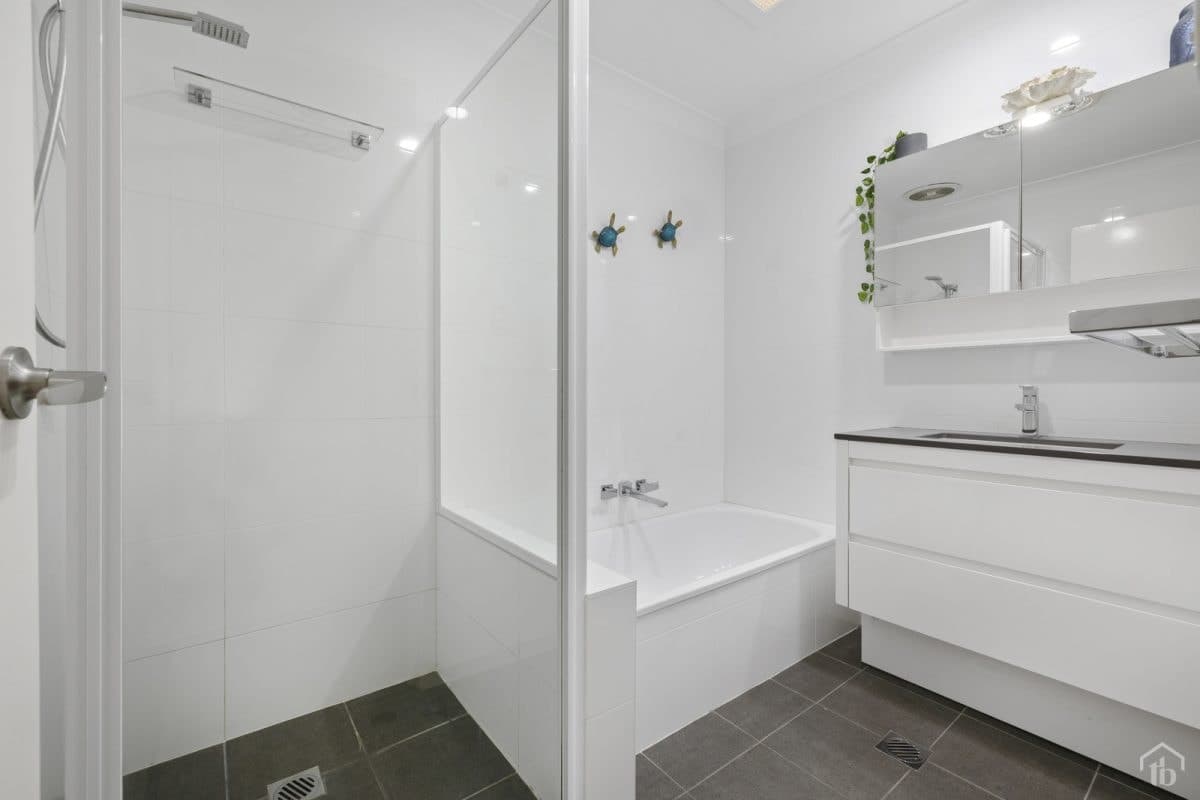 185/20 Binya Avenue, Tweed Heads NSW 2485, Tweed Heads - Thumbnail 8