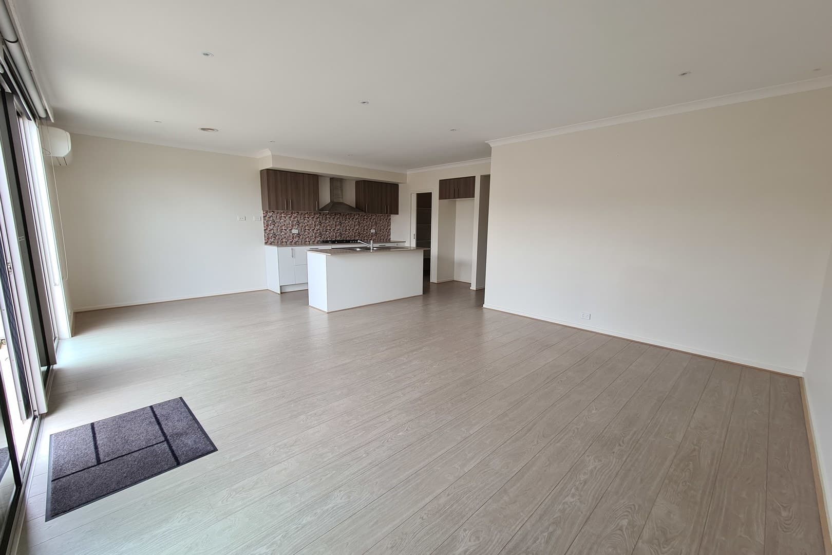 34 Trillium BoulevardMickleham, VIC 3064  - Leased, Mickleham - Thumbnail 5