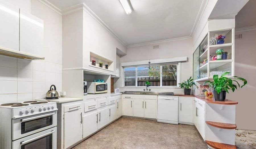 257 Napier  StreetStrathmore, VIC 3041  - Leased, Strathmore - Thumbnail 4