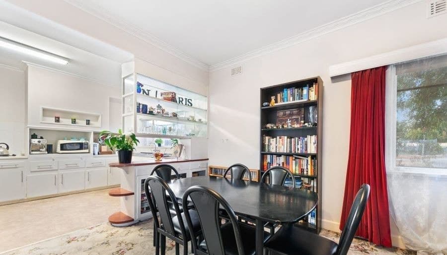 257 Napier  StreetStrathmore, VIC 3041  - Leased, Strathmore - Thumbnail 8