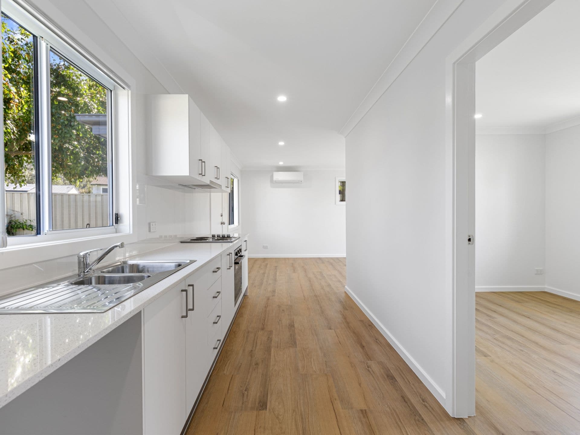 19a Lucas Avenue, Berkeley Vale, Berkeley Vale - Thumbnail 6