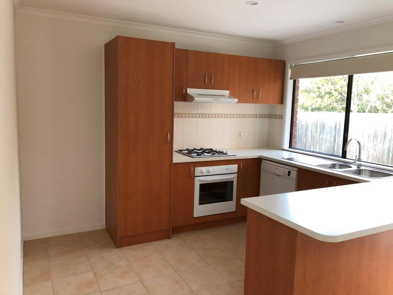 1 Toulouse CrescentHoppers Crossing, VIC 3029  - Leased, Hoppers Crossing - Thumbnail 3
