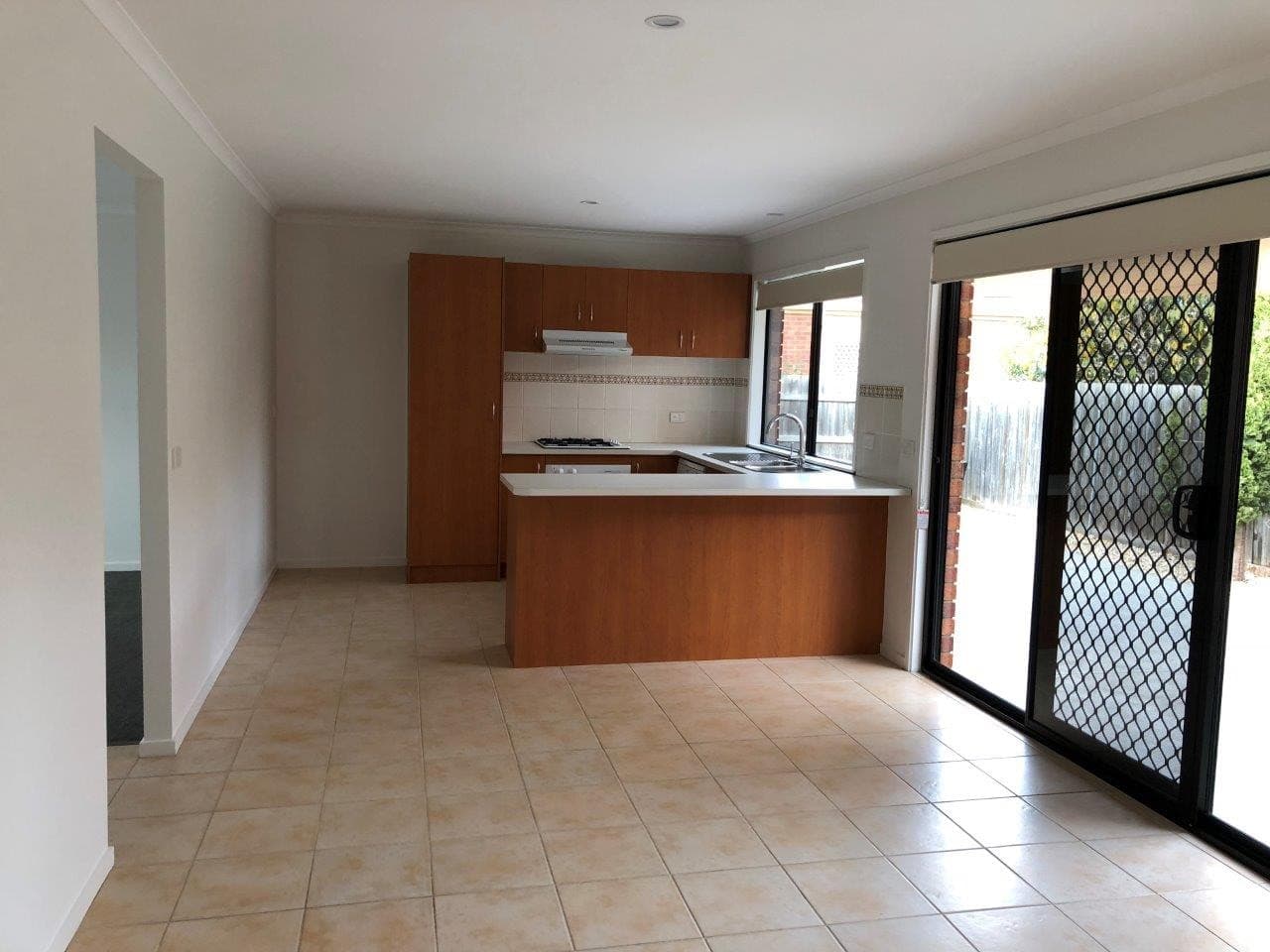 1 Toulouse CrescentHoppers Crossing, VIC 3029  - Leased, Hoppers Crossing - Thumbnail 4