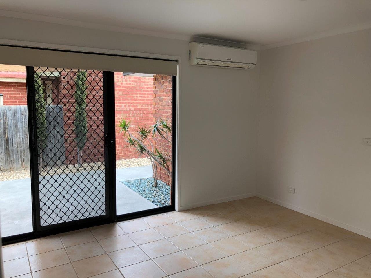 1 Toulouse CrescentHoppers Crossing, VIC 3029  - Leased, Hoppers Crossing - Thumbnail 5