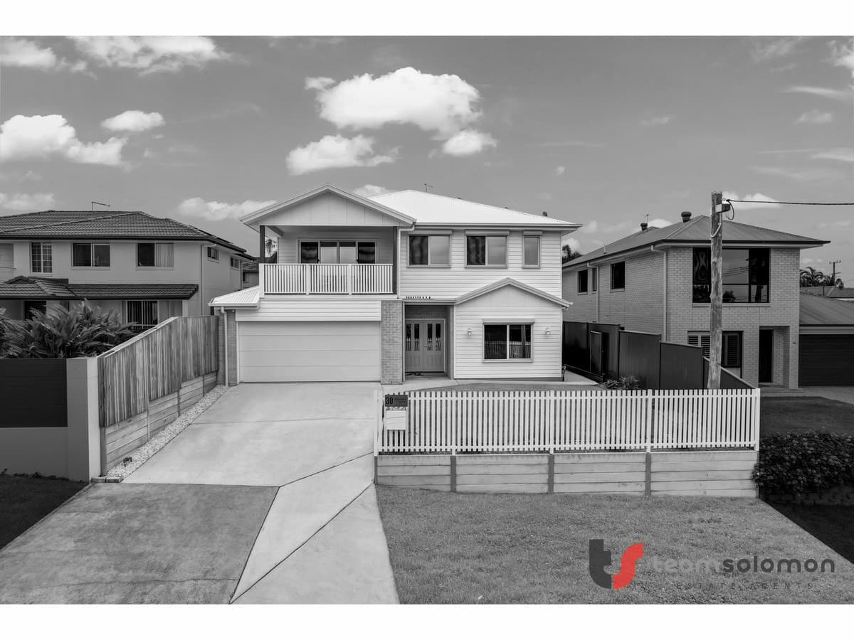 30 Paranka Drive North, Cleveland, Cleveland - Image 1