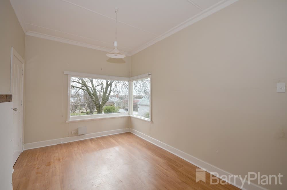 15 Peake StreetGolden Point, VIC 3350  - Leased, Golden Point - Thumbnail 3