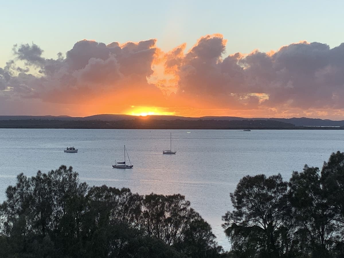 10 Wilson Esplanade, Redland Bay, Redland Bay - Thumbnail 5