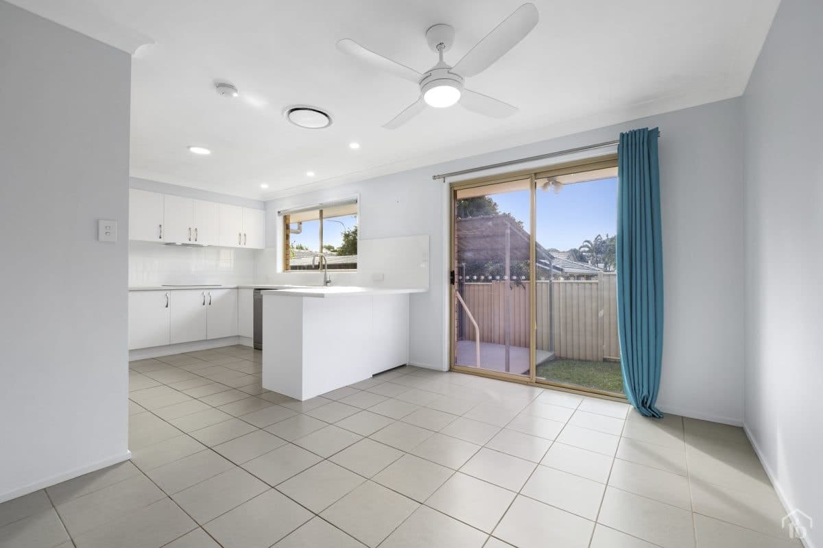 2/4 Muirfield Place, Banora Point NSW 2486, Banora Point - Thumbnail 6
