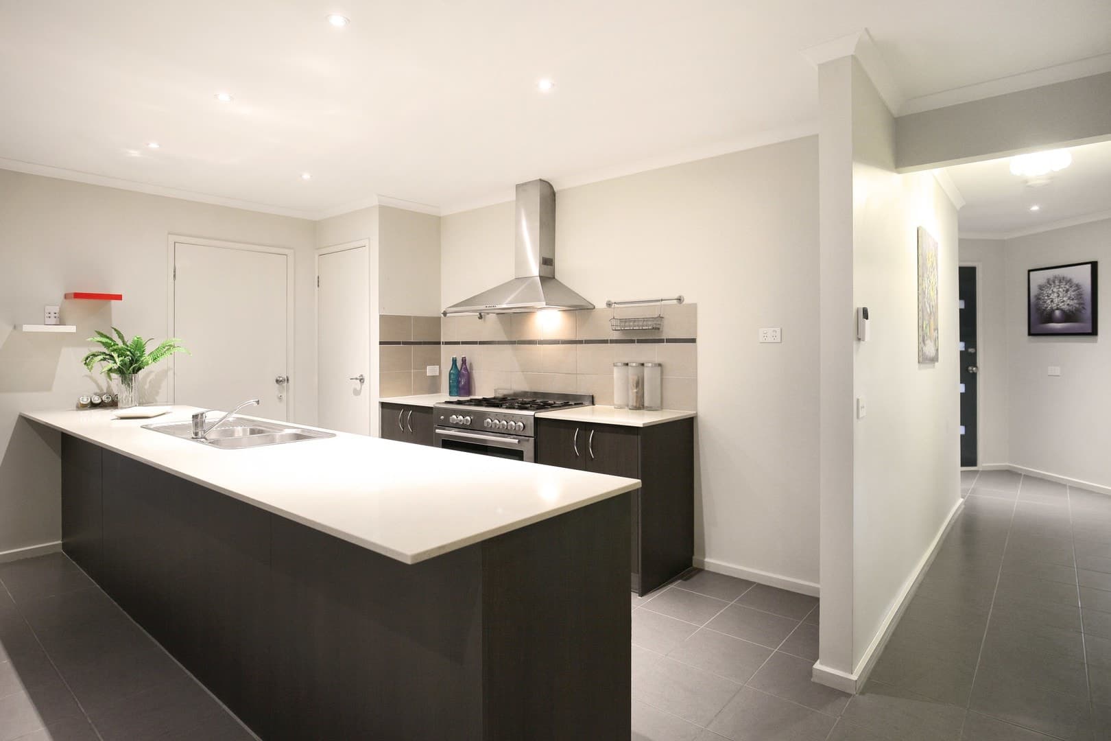 4 White Cedar PlaceCraigieburn, VIC 3064  - Leased, Craigieburn - Thumbnail 2
