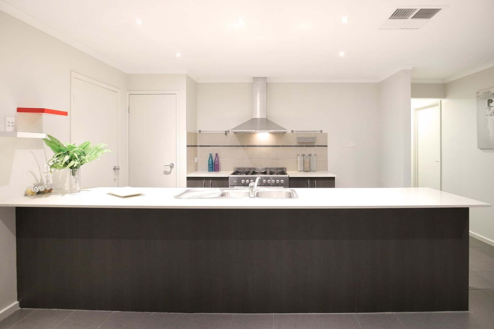 4 White Cedar PlaceCraigieburn, VIC 3064  - Leased, Craigieburn - Thumbnail 3