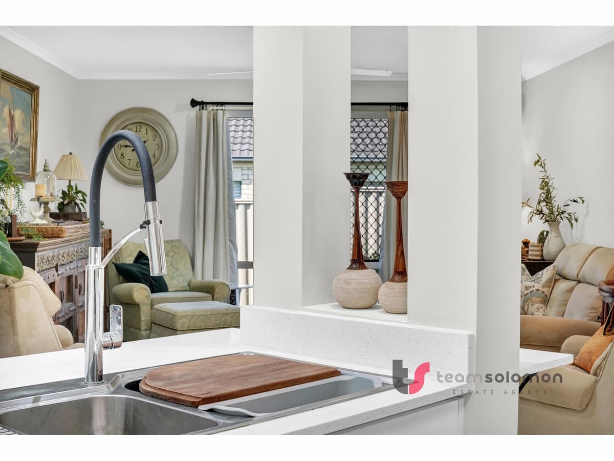 11 Portland Parade, Redland Bay, Redland Bay - Thumbnail 3
