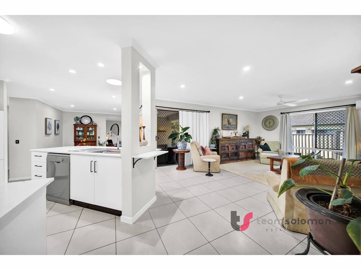 11 Portland Parade, Redland Bay, Redland Bay - Thumbnail 4