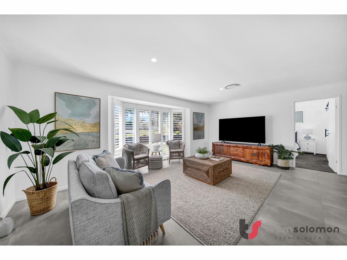 53 Intrepid Drive, Victoria Point, Victoria Point - Thumbnail 6