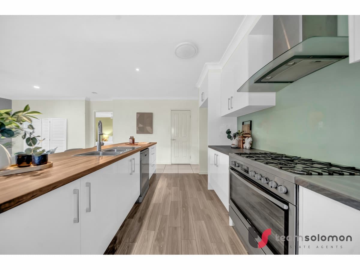 17 Horizon Place, Redland Bay, Redland Bay - Thumbnail 8