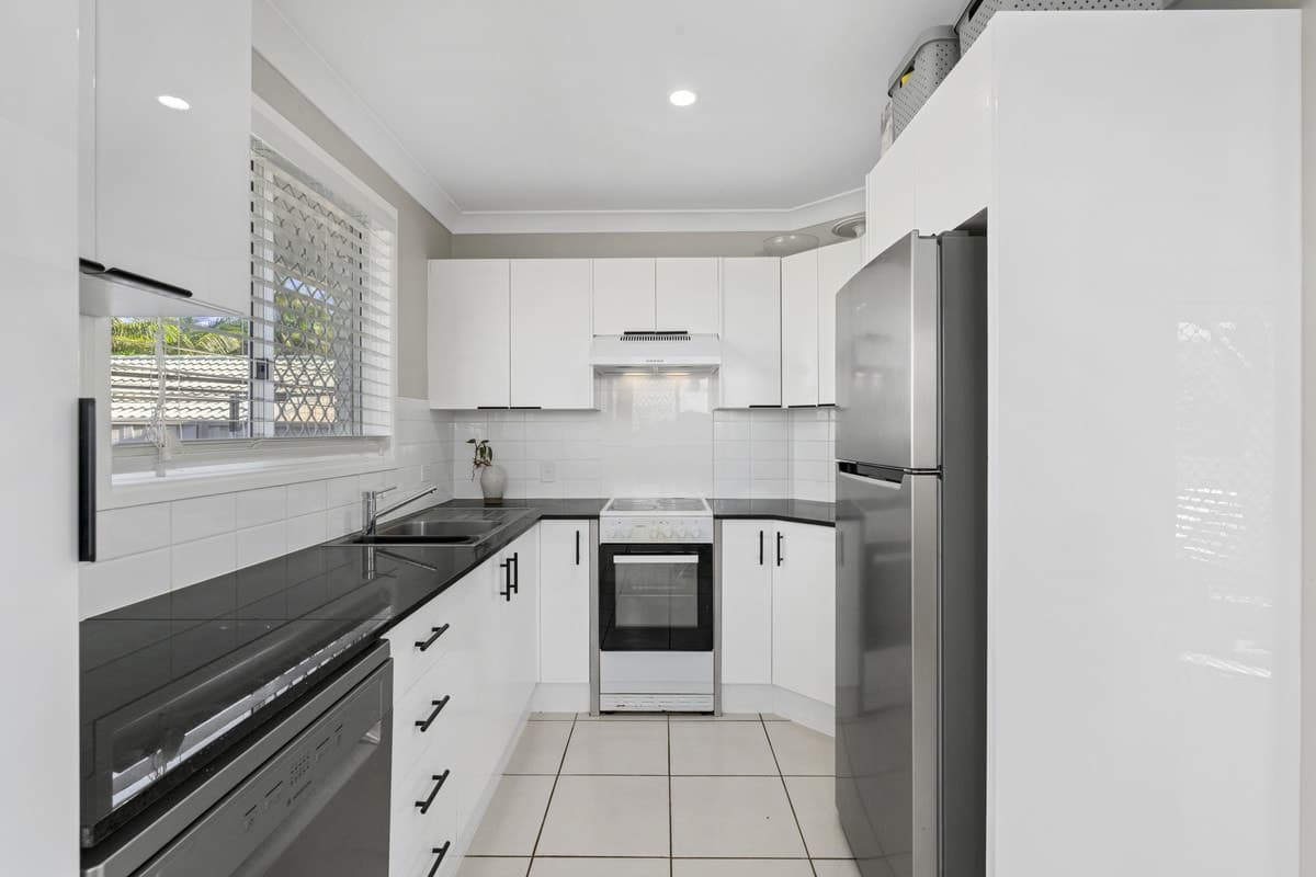 1/40 Martinelli Avenue, Banora Point NSW 2486, Banora Point - Thumbnail 2