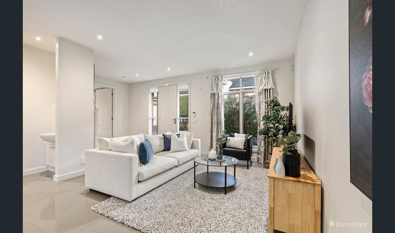 5/42 Bundoran ParadeMont Albert North, VIC 3129  - Leased, Mont Albert North - Thumbnail 2