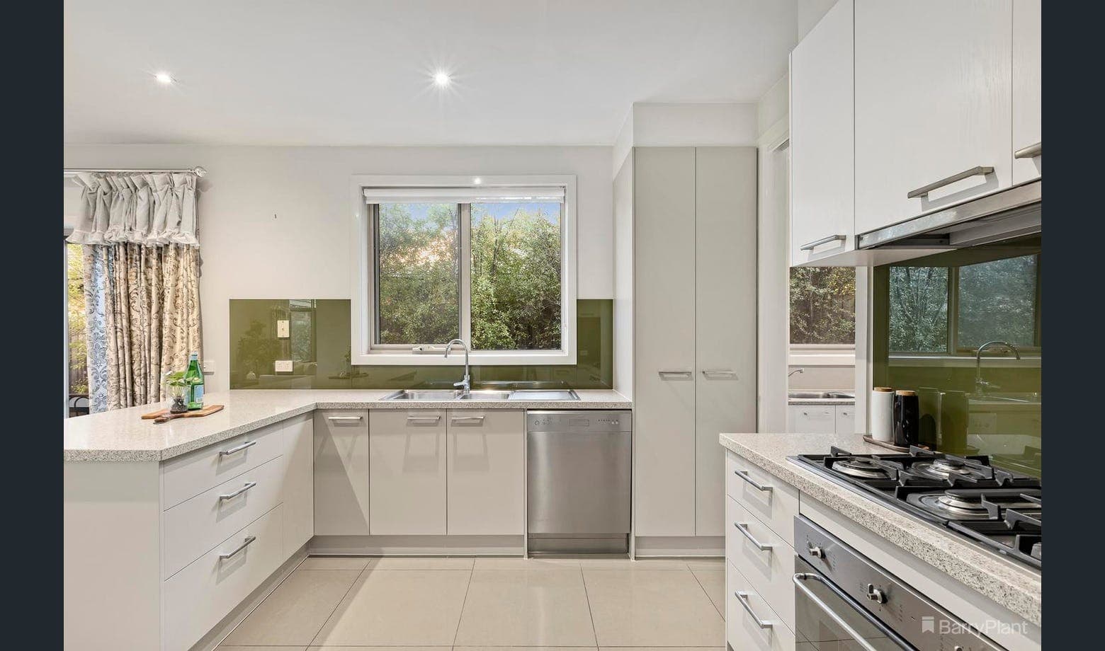 5/42 Bundoran ParadeMont Albert North, VIC 3129  - Leased, Mont Albert North - Thumbnail 3