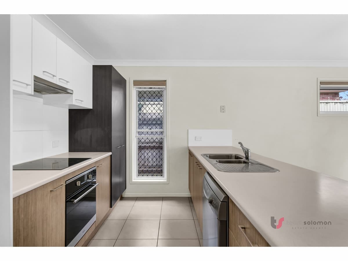 73 Bunker Road, Victoria Point, Victoria Point - Thumbnail 3