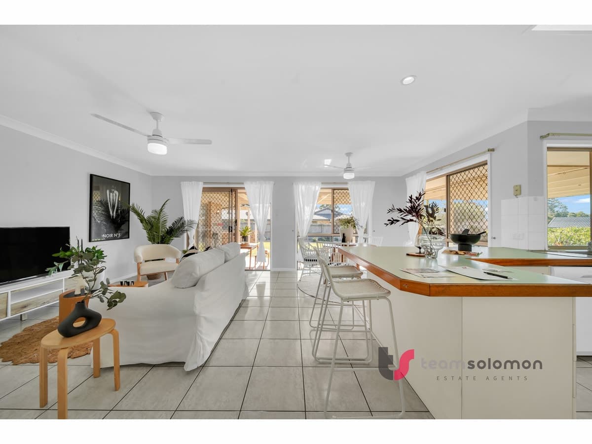 5 Kurrewa Court, Victoria Point, Victoria Point - Thumbnail 2
