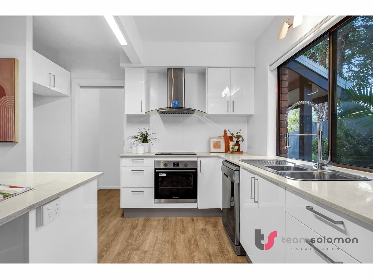 23 Topatig Street, Cleveland, Cleveland - Thumbnail 6