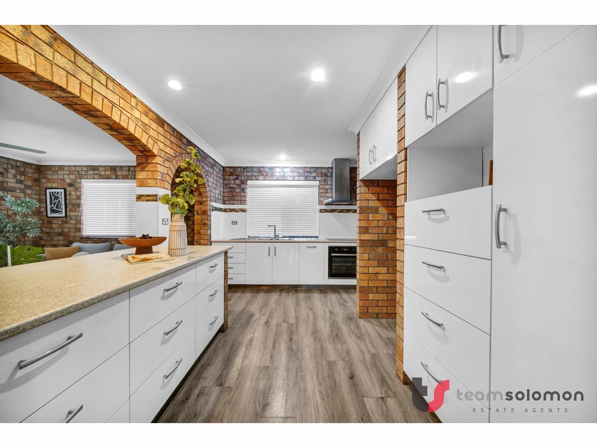 17 Beveridge Road, Thornlands, Thornlands - Thumbnail 4