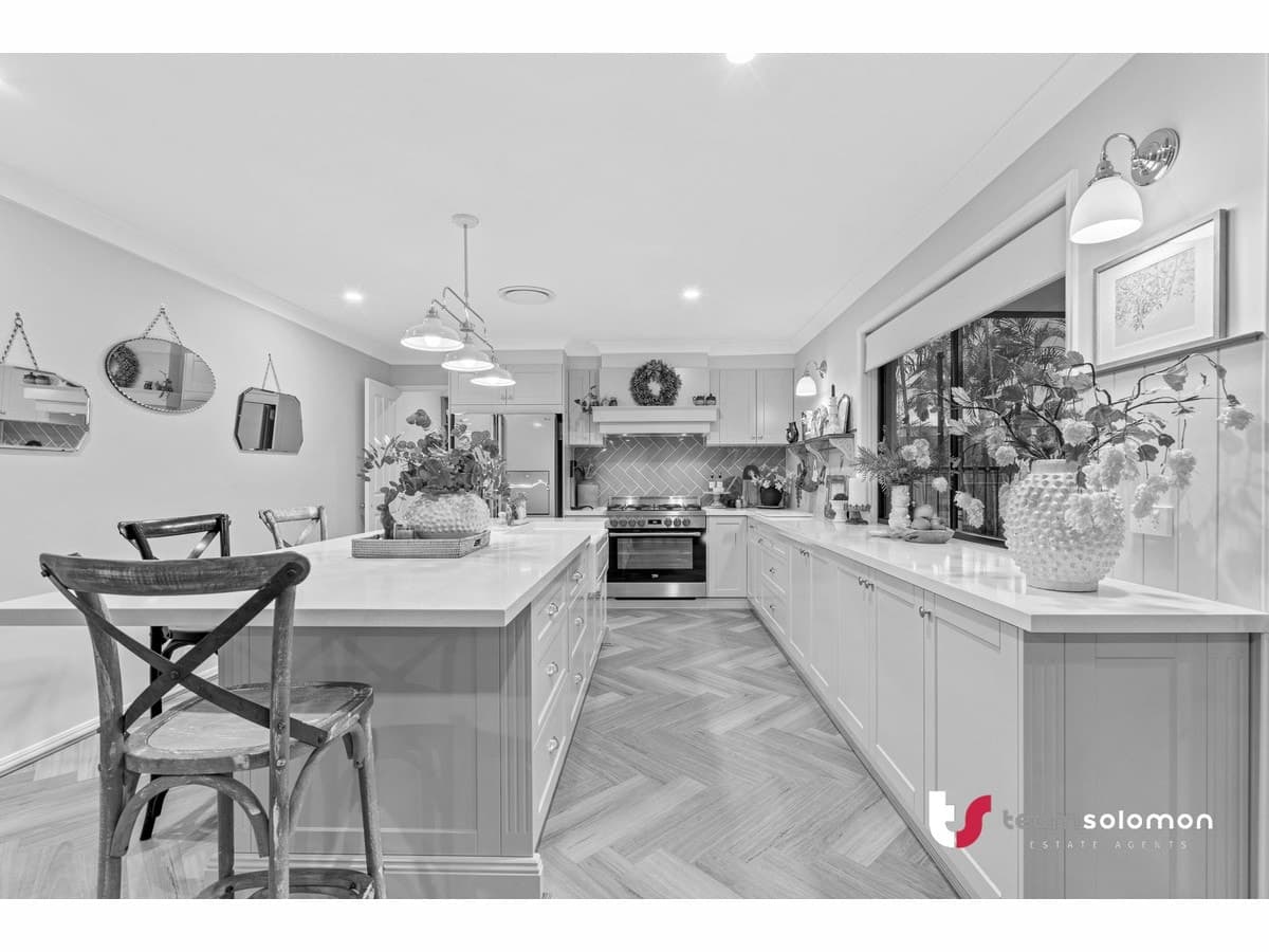 20 Amelia Place, Cleveland, Cleveland - Image 1
