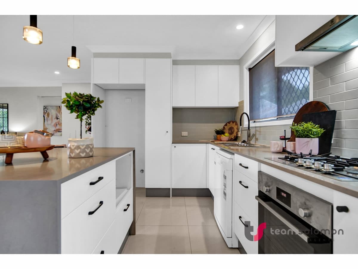 18 Banks Street, Capalaba, Capalaba - Thumbnail 2