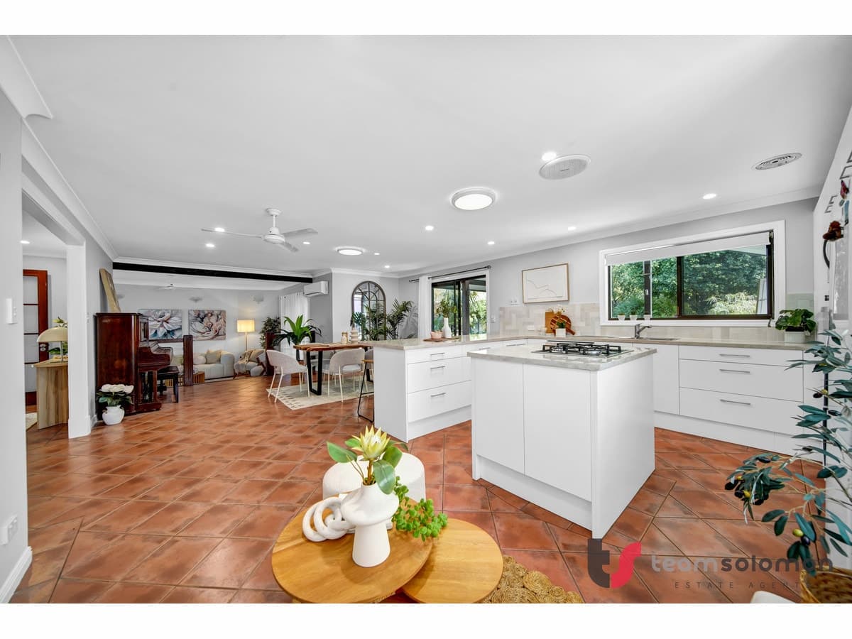 52 Borambil Road, Shailer Park, Shailer Park - Thumbnail 3