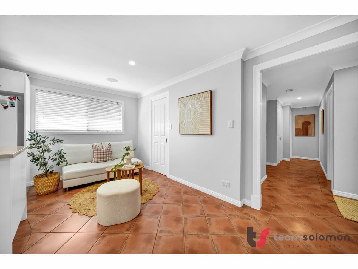 52 Borambil Road, Shailer Park, Shailer Park - Thumbnail 4