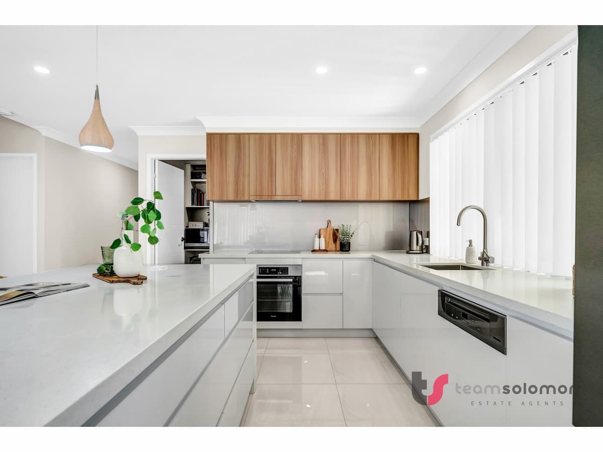 28A Paranka Drive North, Cleveland, Cleveland - Thumbnail 5