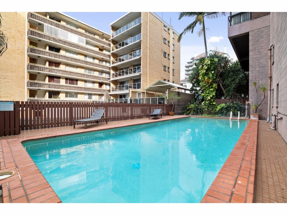 7/237 Wellington Road, East Brisbane, East Brisbane - Thumbnail 2