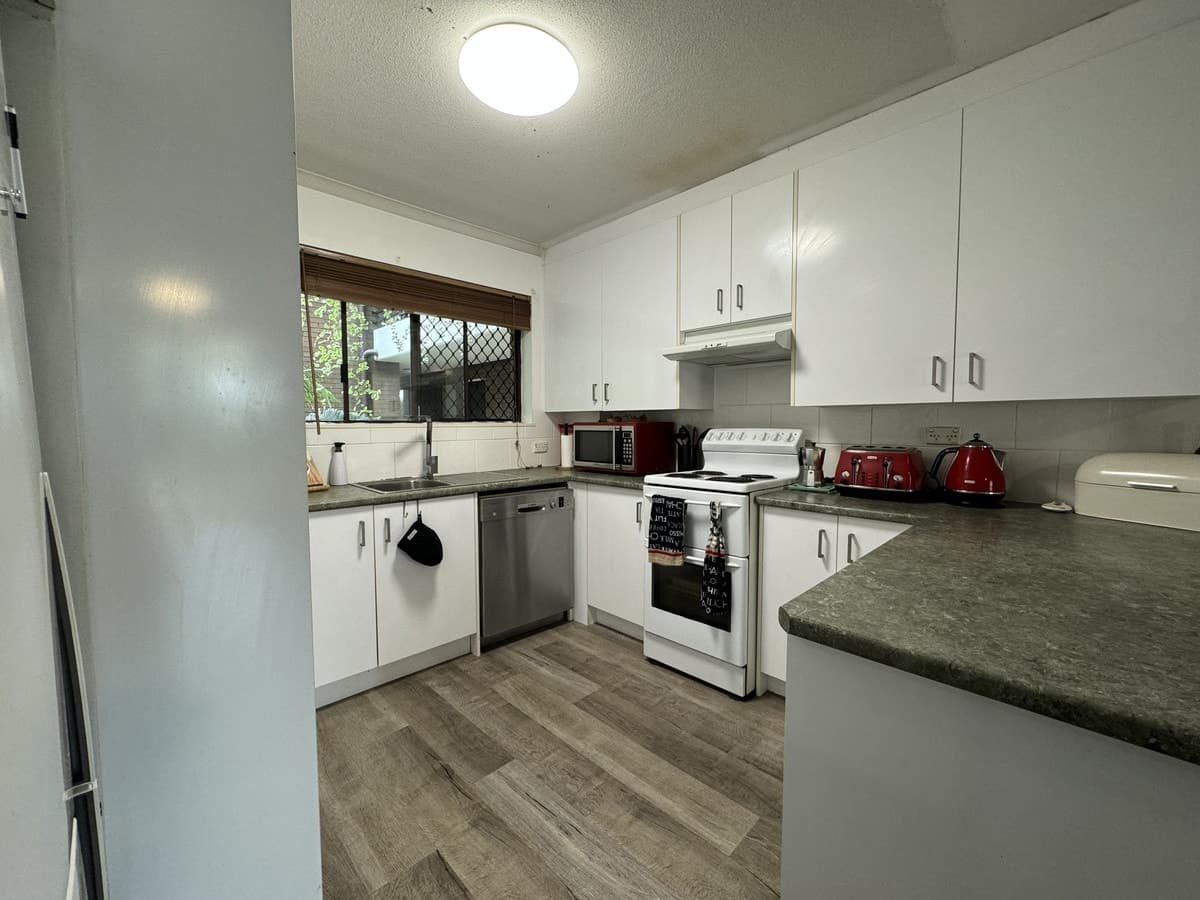 7/237 Wellington Road, East Brisbane, East Brisbane - Thumbnail 3