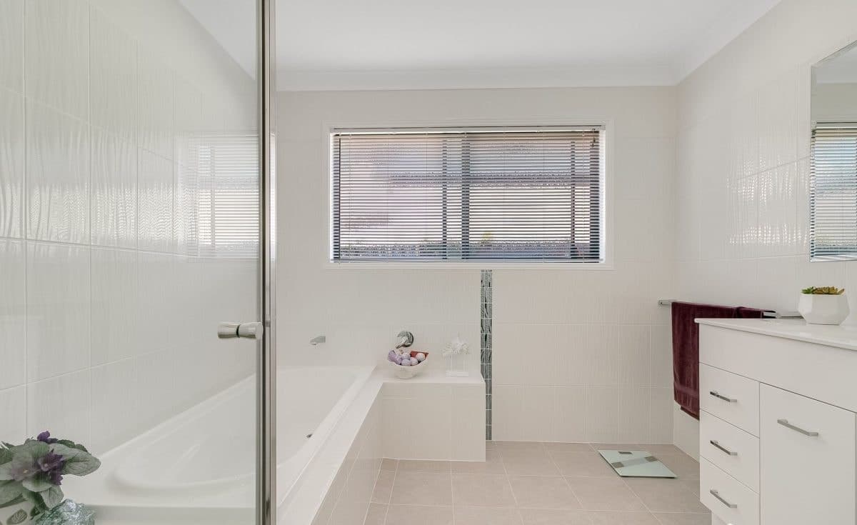 11 Mourne Terrace, Banora Point NSW 2486, Banora Point - Image 1