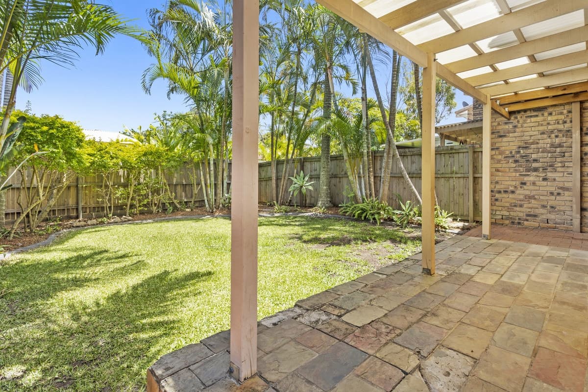 4/8 Cotinga Crescent, Burleigh Waters, Burleigh Waters - Thumbnail 2