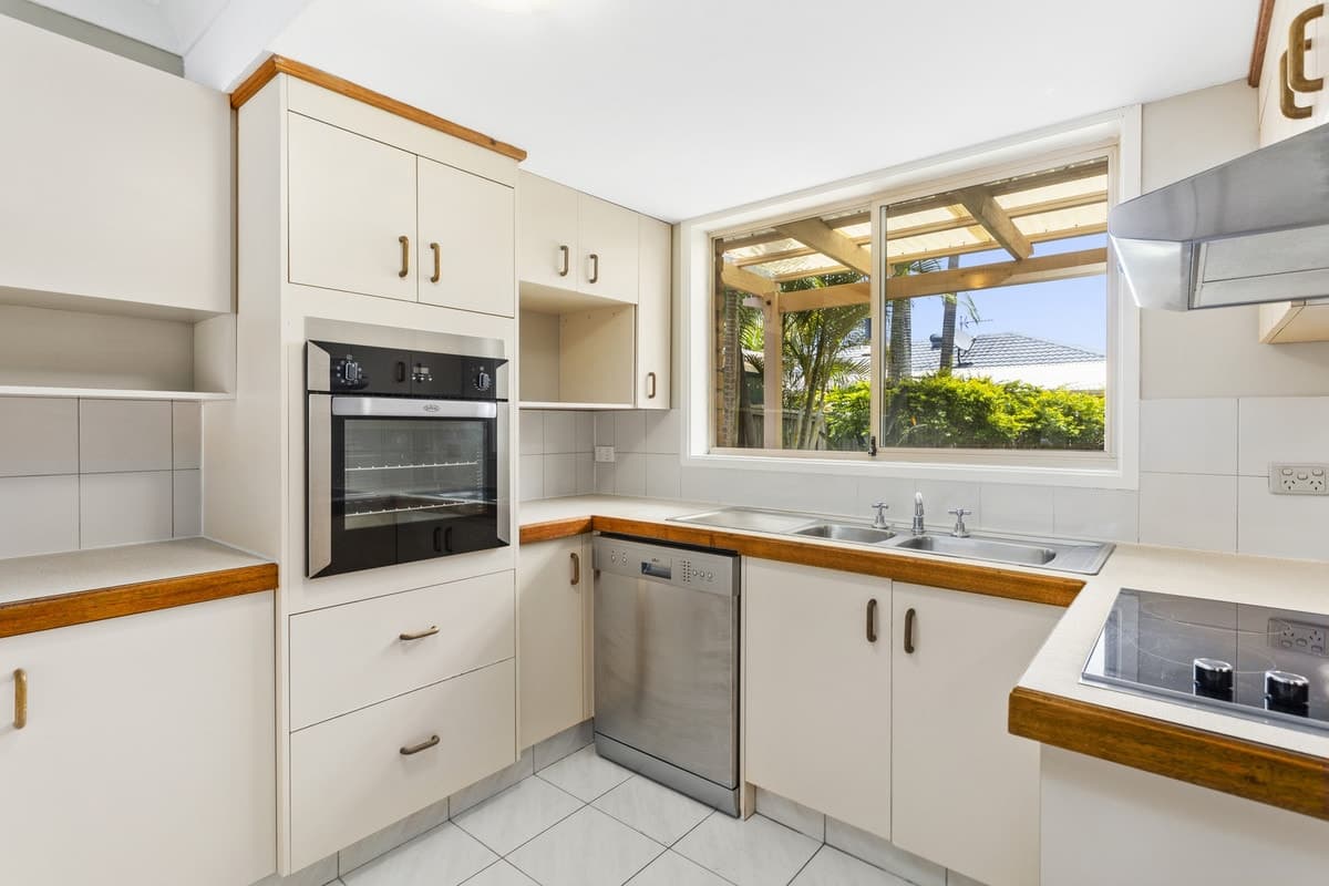 4/8 Cotinga Crescent, Burleigh Waters, Burleigh Waters - Thumbnail 5
