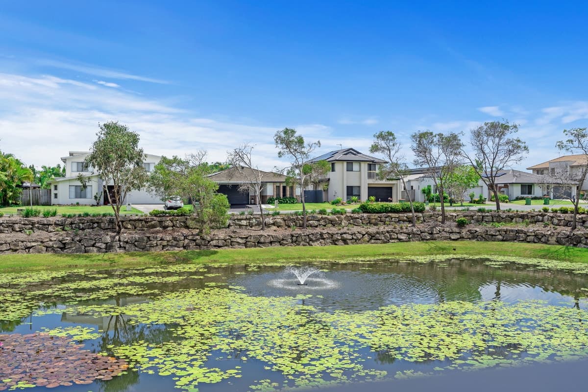 1 Laura Place, Varsity Lakes, Varsity Lakes - Thumbnail 4