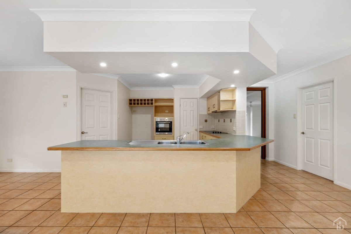 30 Grassmere Court, Banora Point NSW 2486, Banora Point - Thumbnail 3