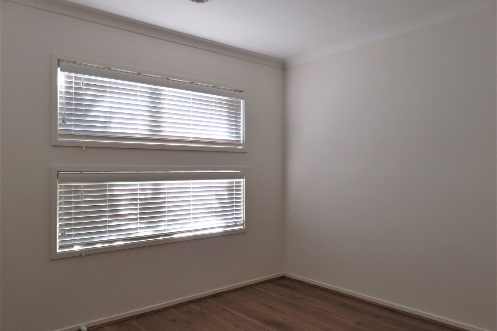 37 Kindred AvenueCranbourne North, VIC 3977  - Leased, Cranbourne North - Thumbnail 5
