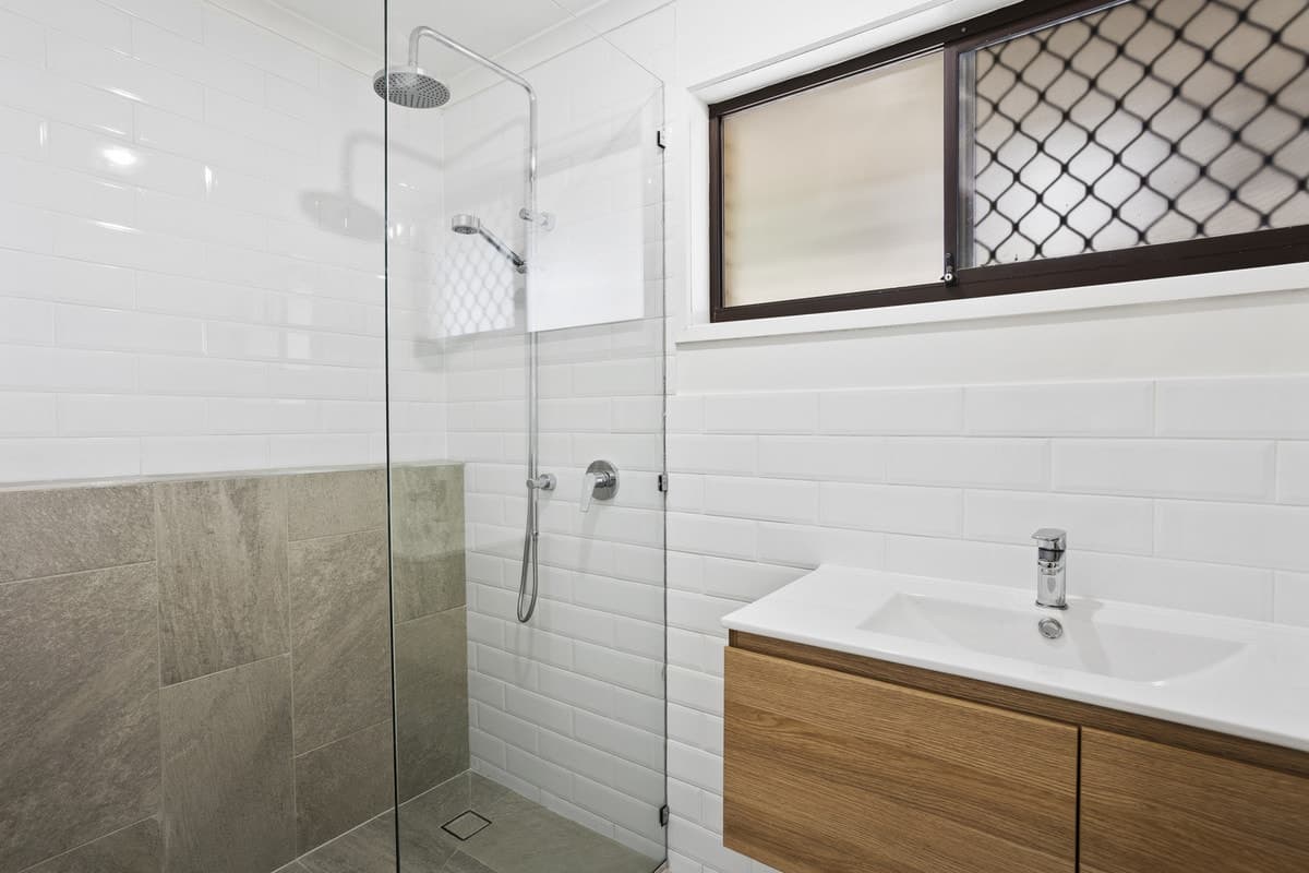 21 Bardon Avenue, Miami, Miami - Thumbnail 5