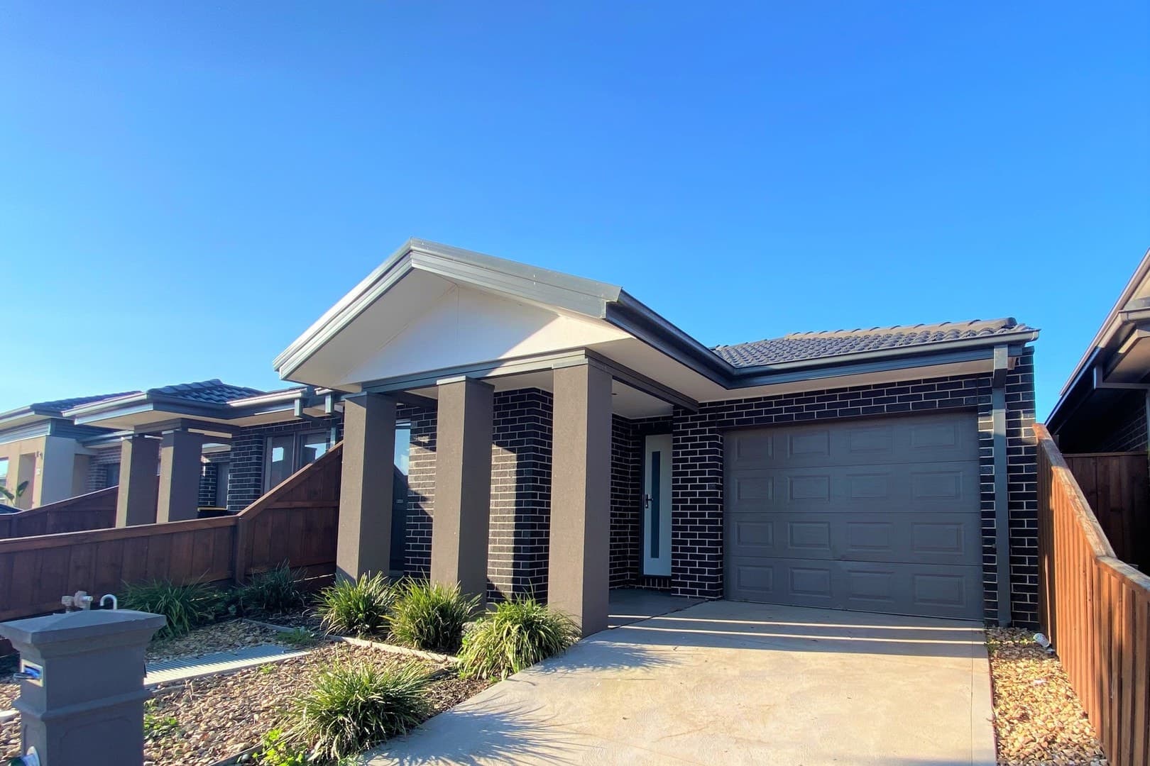 2/10 Jardine DriveFraser Rise, VIC 3336  - Leased, Fraser Rise - Image 1
