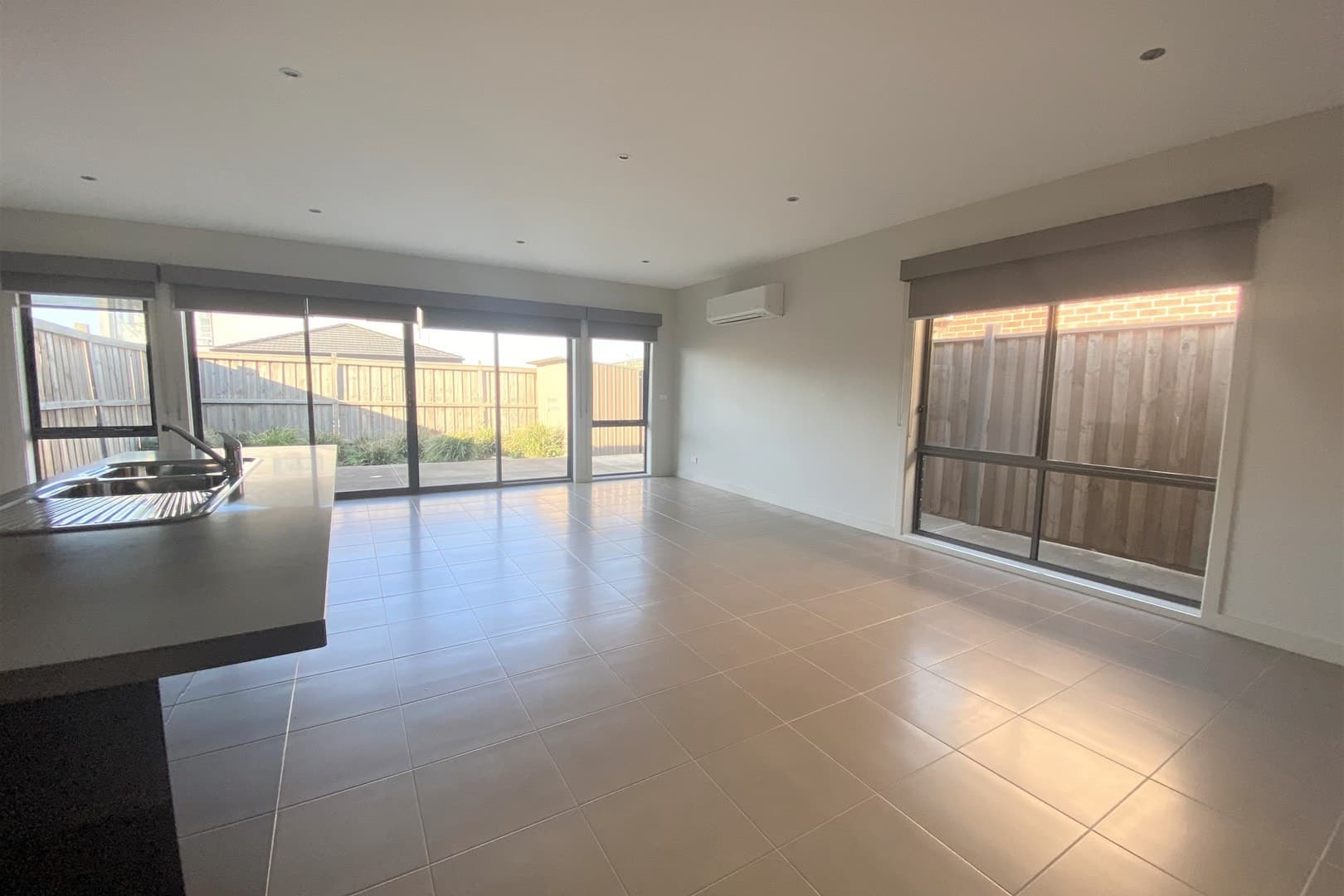 2/10 Jardine DriveFraser Rise, VIC 3336  - Leased, Fraser Rise - Thumbnail 3