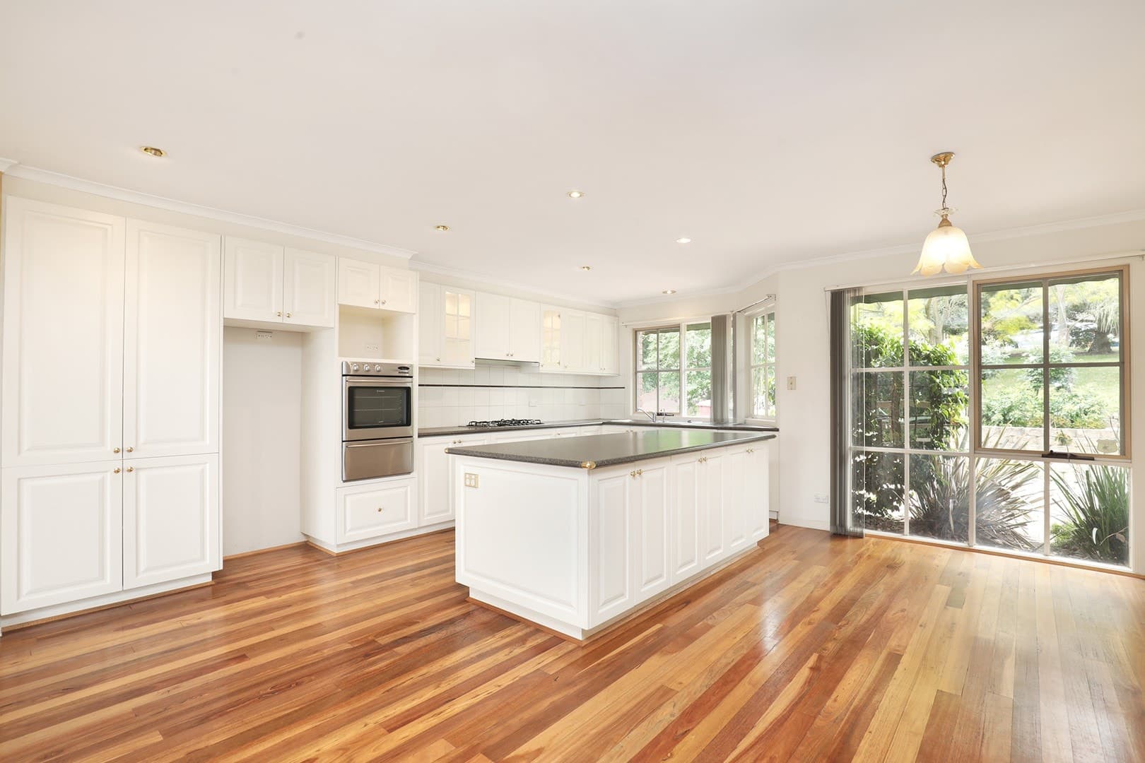 27 King RoadHarkaway, VIC 3806  - Leased, Harkaway - Thumbnail 5