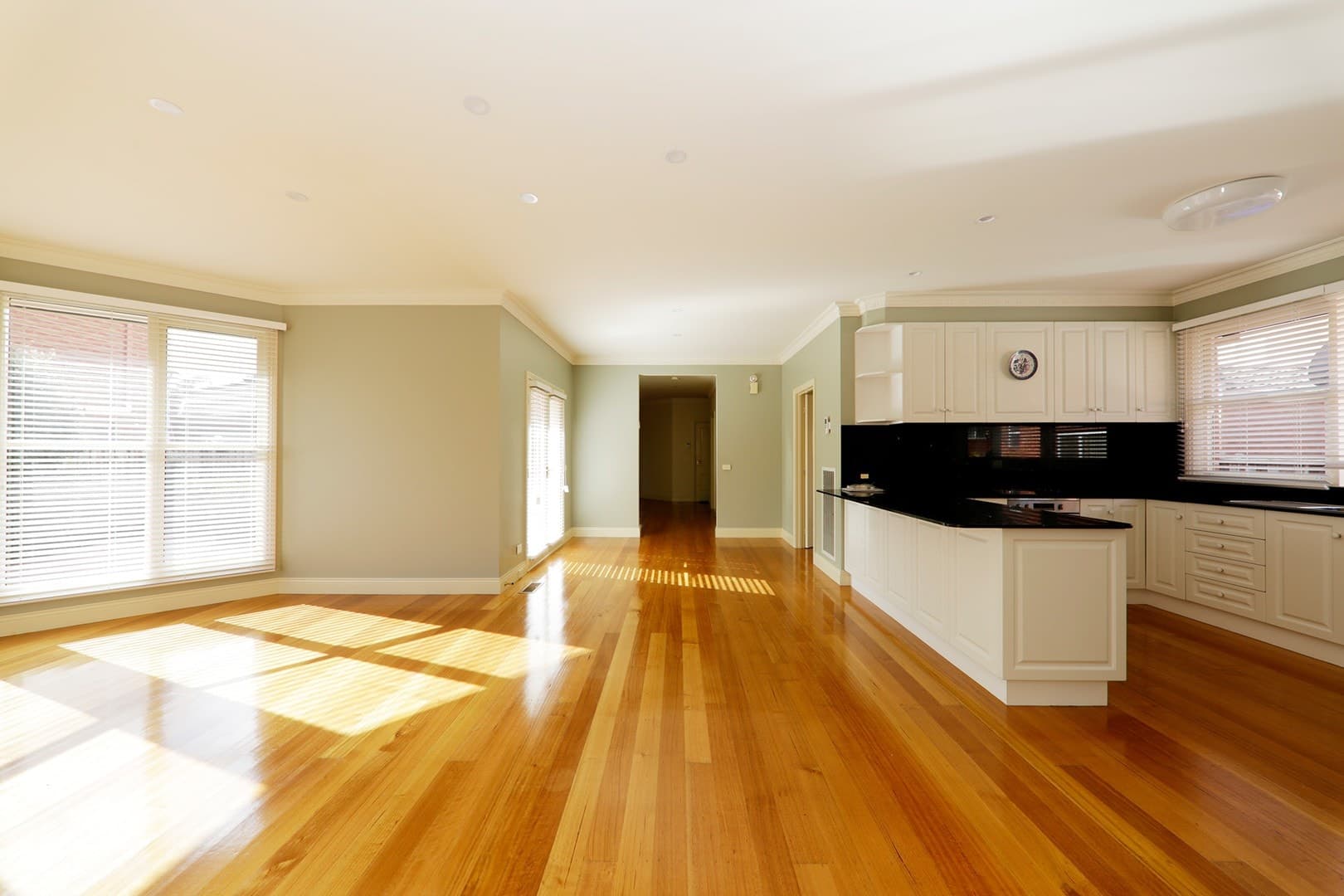 12 Timber LaneGlen Waverley, VIC 3150  - Leased, Glen Waverley - Thumbnail 2