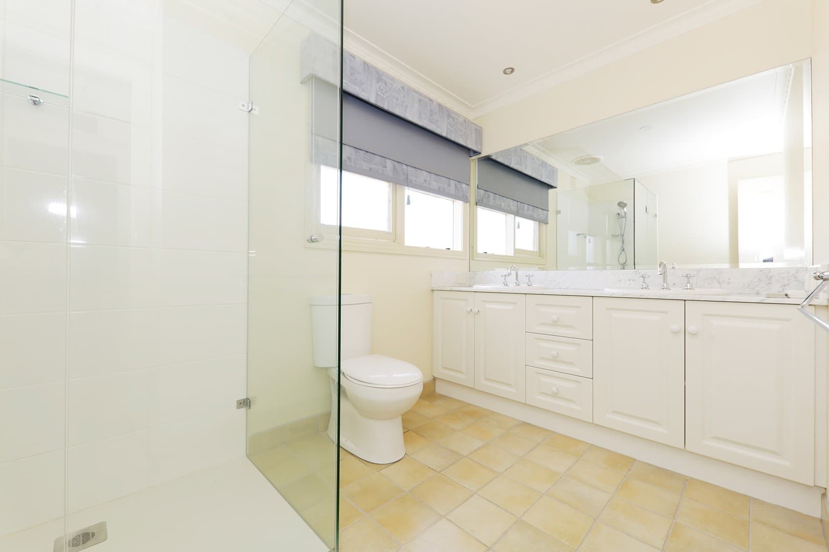12 Timber LaneGlen Waverley, VIC 3150  - Leased, Glen Waverley - Thumbnail 3