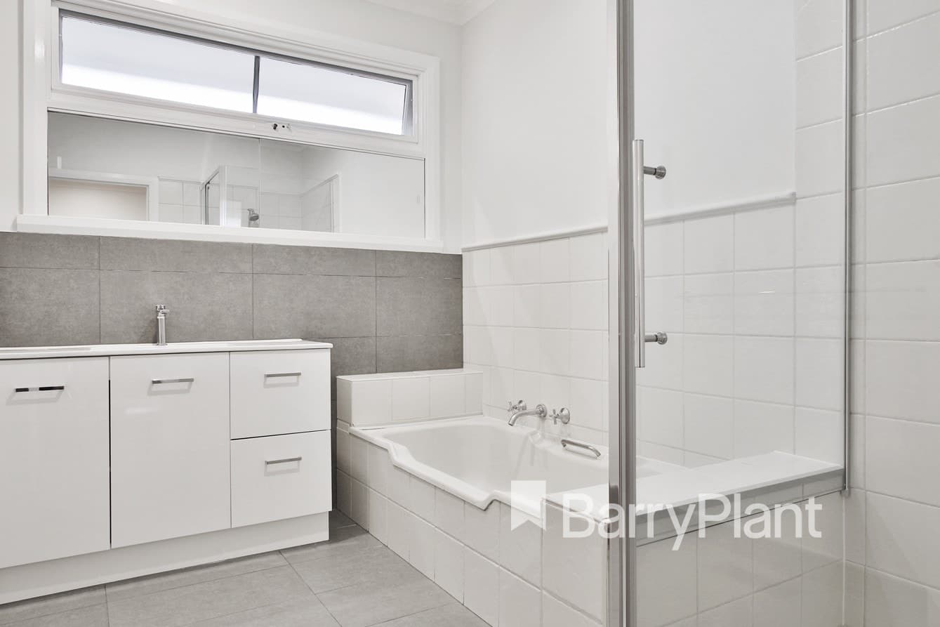 18 Wolangi CourtGreensborough, VIC 3088  - Leased, Greensborough - Thumbnail 4