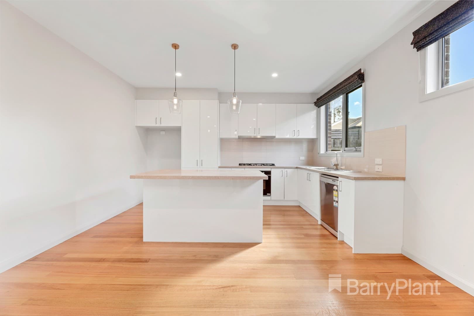 1/29 Ruskin AvenueCroydon, VIC 3136  - Leased, Croydon - Thumbnail 2