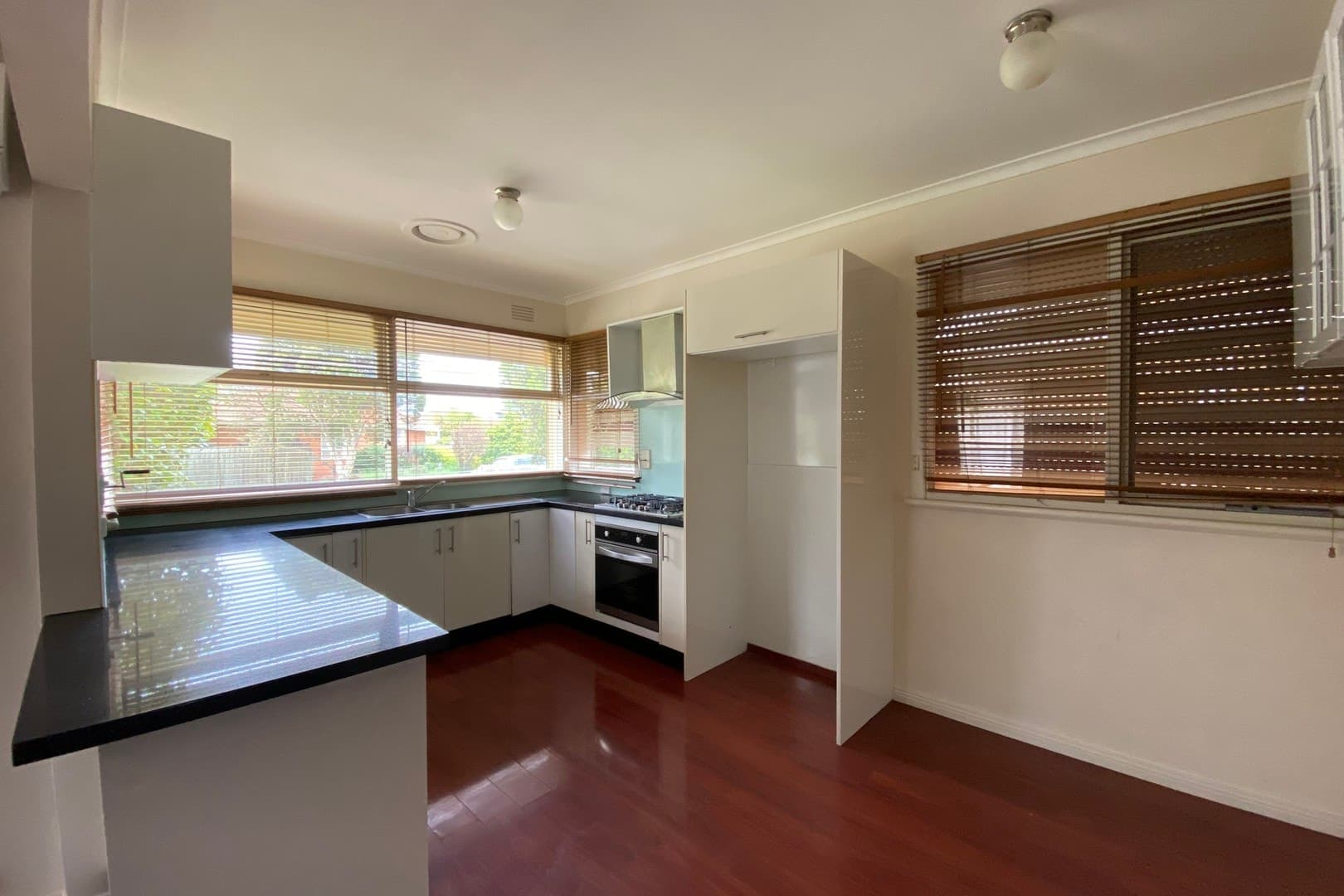 17 Elizabeth CourtReservoir, VIC 3073  - Leased, Reservoir - Thumbnail 4