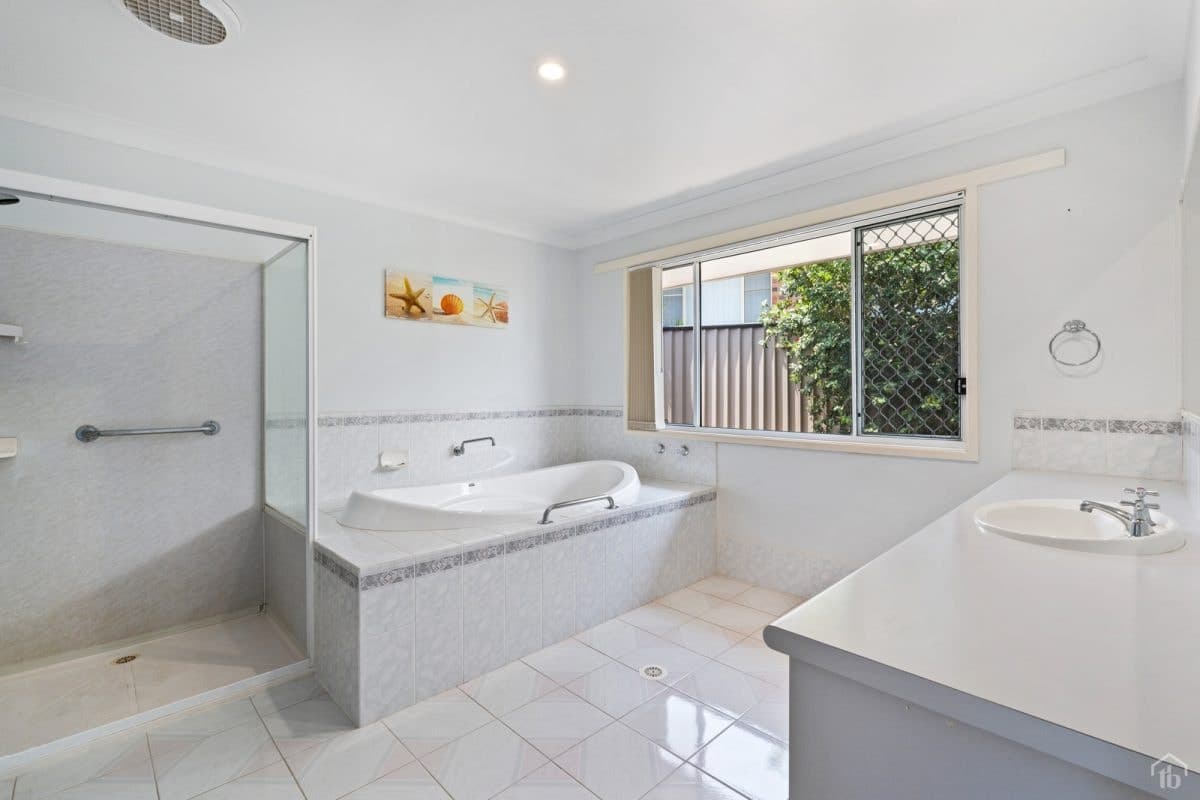 1/325 Darlington Drive, Banora Point NSW 2486, Banora Point - Thumbnail 4